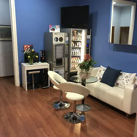 佩拉约豪华公寓酒店