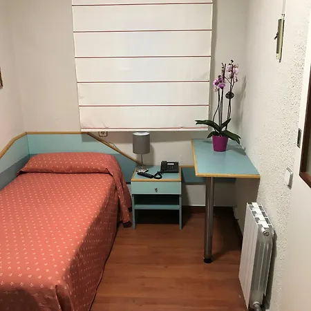 Pelayo Deluxe Lägenhet *